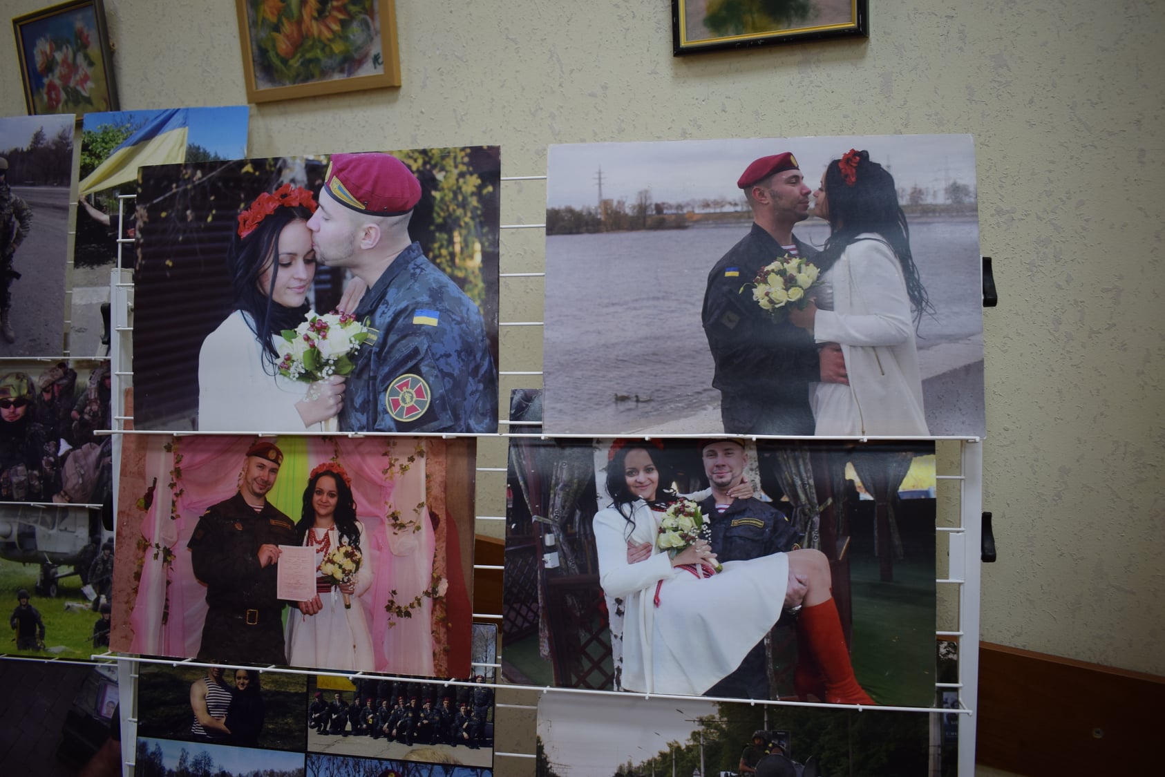 В Николаеве открылась выставка фотографий нацгвардейца Виталия Маркива (ФОТО)