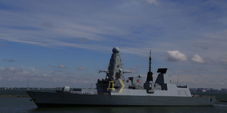 В порт Одессы зашли два корабля стран НАТО (ФОТО, ВИДЕО)