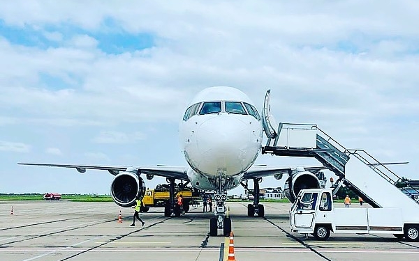 Sea Breeze-2021: Николаевский аэропорт впервые принял Boeing 757 (ФОТО)