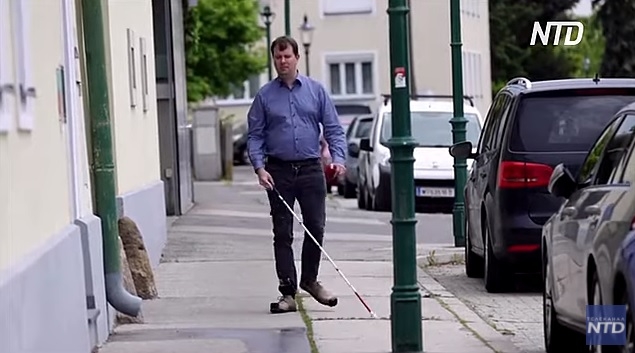 В Австрии тестируют «умные» ботинки для незрячих (ВИДЕО)