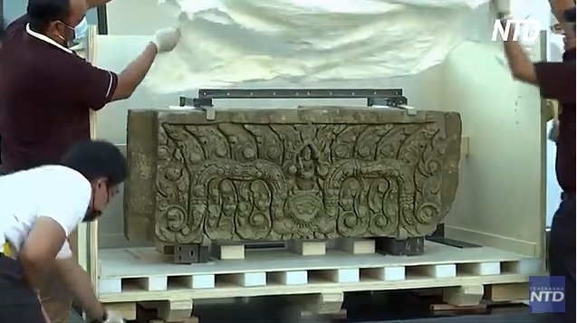 США вернули Таиланду тысячелетние артефакты, украденные контрабандистами в прошлом веке (ВИДЕО)