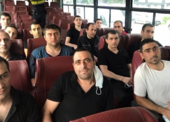 Армения выменяла у Азербайджана 15 своих граждан за карту минных полей