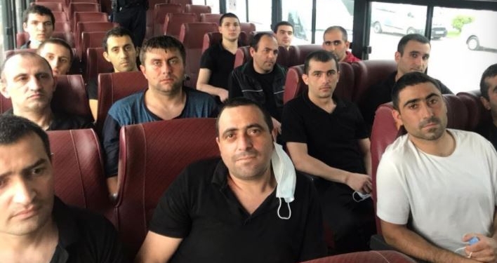 Армения выменяла у Азербайджана 15 своих граждан за карту минных полей