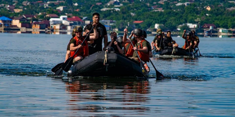 Николаевские морпехи под руководством американских военных прошли курс подготовки инструкторов по управлению «Wing» (ФОТО)