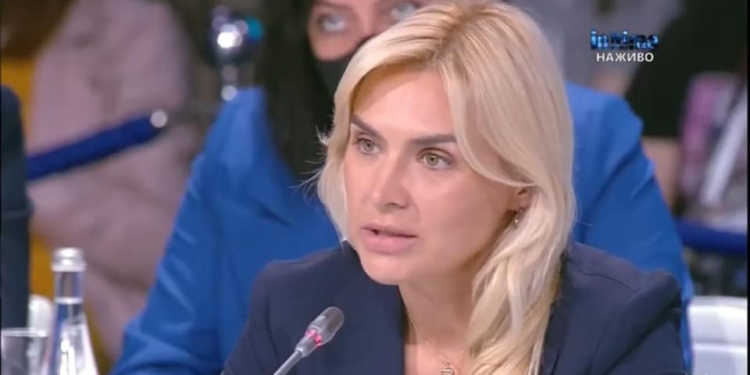 Глава Николаевская облсовета Анна Замазеева пригласила в гости Елену Зеленскую – через президента (ФОТО)