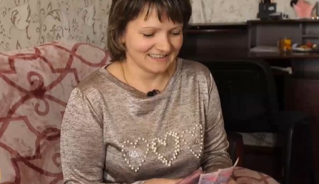Социальный эксперимент: матери-одиночке год платили по 8 тыс.грн. безусловного дохода