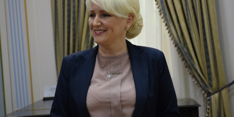 Представлен новый начальник управления культуры, национальностей и религий Николаевской ОГА (ФОТО)