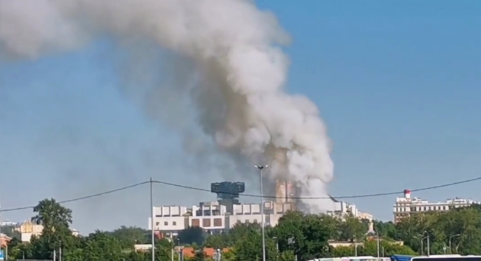 Москва горит и взрывается. Началось со склада пиротехники (ВИДЕО)