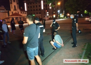 Ночные “разборки”  в центре Николаева завершились стрельбой, двое раненых