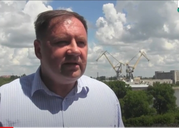 “Считаю, тут сговор”. Владислав Чайка – об изменениях в городской бюджет, детском питании и пробках на дорогах (ВИДЕО)