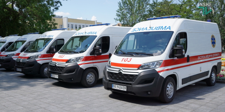 Николаевский областной центр экстренной медицины получил 6 современных реанимобилей (ФОТО)