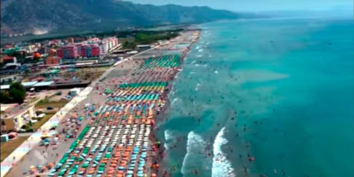 Владельцы албанских отелей делили шезлонги на пляже: в перестрелке погибли 4 человека 1