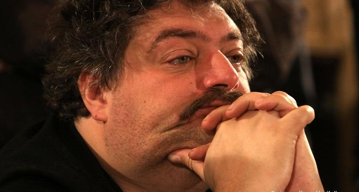 Покушение на поэта Дмитрия Быкова совершили те же агенты ФСБ, что отравили Навального – Bellingcat