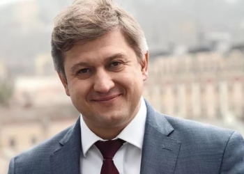 Бывшие сдают бывших. Данилюк обвинил Богдана в создании модели власти, загнавшей Зеленского в тупик. И анонсировал новую политсилу