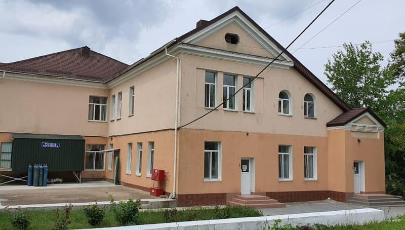 В Николаевской инфекционной больнице полиция проводит обыски