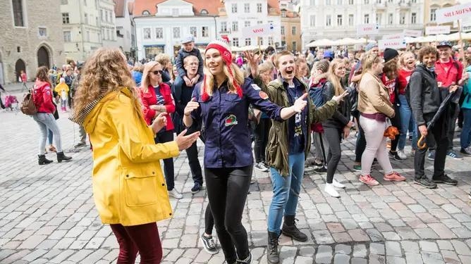 «Летняя трудовая дружина» в Эстонии: школьники смогут заработать более 700 тыс.евро