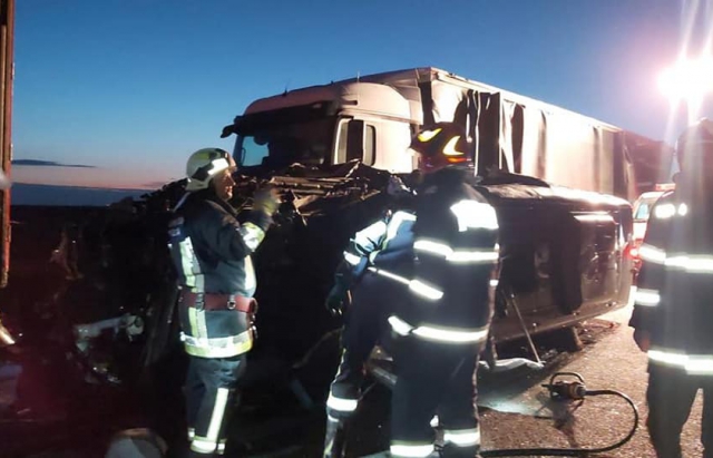 В Румынии автобус с украинцами врезался в колонну грузовиков - есть погибший и много раненых (ФОТО) 3