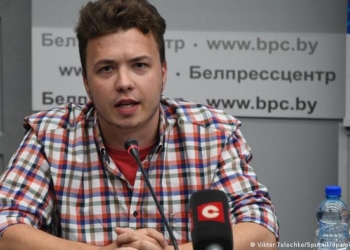 В “ЛНР” поблагодарили Лукашенко за допрос Протасевича и заявили о получении “признательных показаний”