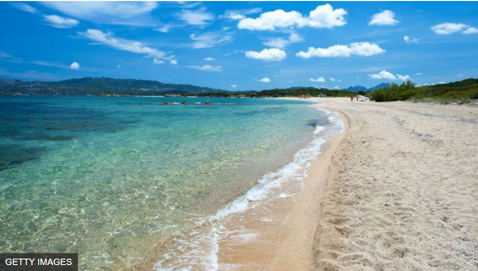 На Сардинии массово штрафуют туристов - за кражу песка с пляжа (ФОТО) 5