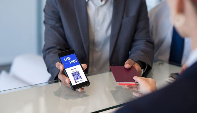 Европарламент окончательно одобрил COVID-сертификат: как он будет работать