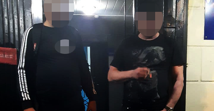 В Николаеве двое пьяных повредили фасад русдрама – столкнули статую (ФОТО)