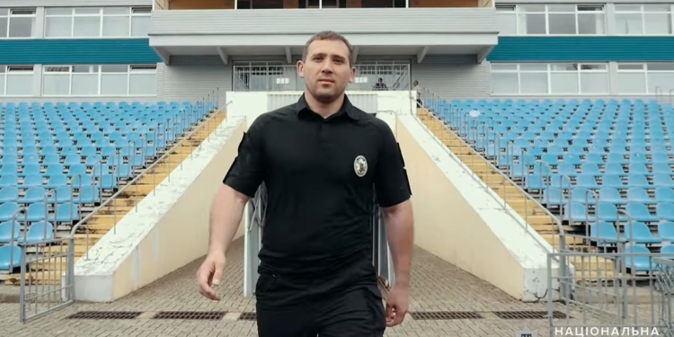 Мяч православный. Полиция Николаевщины посвятила игрокам сборной Украины песню (ВИДЕО)