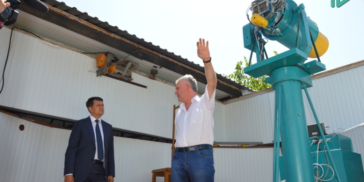 Без обещаний, но с надеждой: Дмитрий Разумков посетил нуждающуюся в реставрации 200-летнюю Николаевскую астрономическую обсерваторию (ФОТО, ВИДЕО)