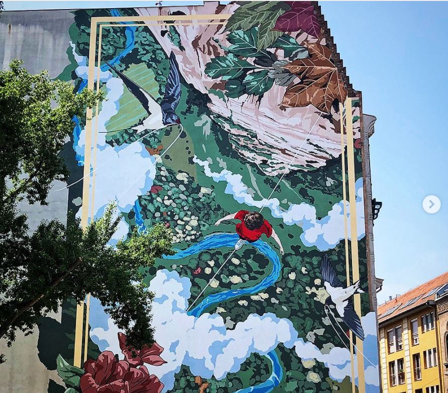 В Будапеште на стенах домов появились эко-граффити - они поглощают смог и помогают дышать (ВИДЕО) 1