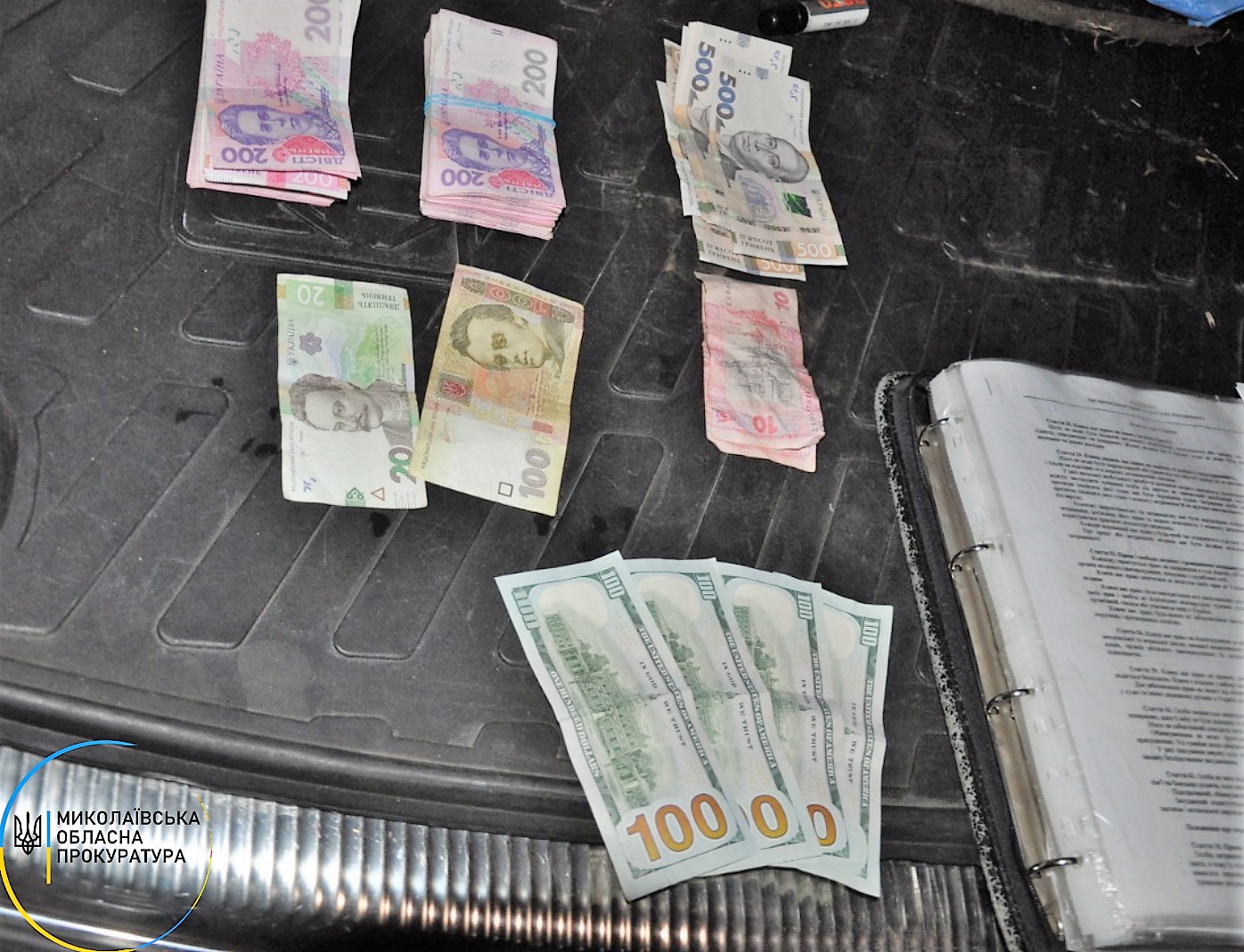 В Николаеве задержали военкома-взяточника и его пособников, которые помогали призывникам «откосить от армии» (ФОТО)