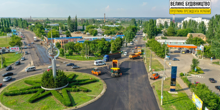 В Николаеве продолжается ремонт дороги М-14 – дошли до Терновского кольца (ФОТО)