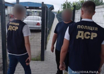 Полиция вытурила в Молдову “авторитета”, который “курировал” вымогательства на Николаевщине (ФОТО)