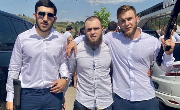 В Одессе чеченская свадьба отметилась автоматной очередью. Но длилась недолго (ВИДЕО)