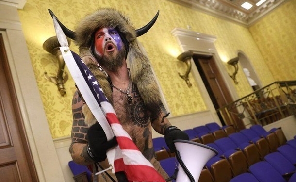 В США вынесли первый тюремный приговор за захват Капитолия