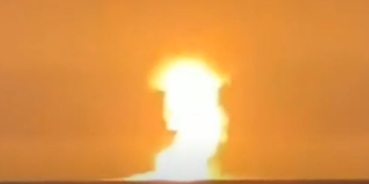 Взрыв в Каспийском море. SOCAR отрицает аварию, ученые выдвинули свою версию (ВИДЕО)