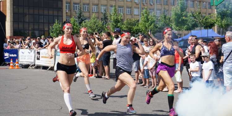 Спорт не для всех: в Николаеве проходит экстремальный забег с препятствиями Race Nation (ФОТО, ВИДЕО)