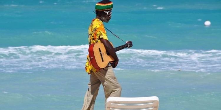 Ямайка хочет получить от Великобритании £7,6 млрд. компенсации за работорговлю