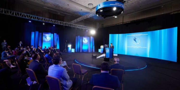 Батумский саммит: президенты Украины, Грузии и Молдовы подписали Декларацию о евроинтеграции