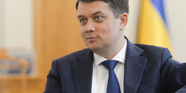 Разумков: “Каждый должен отвечать за свои слова и обещания. Даже в украинской политике”