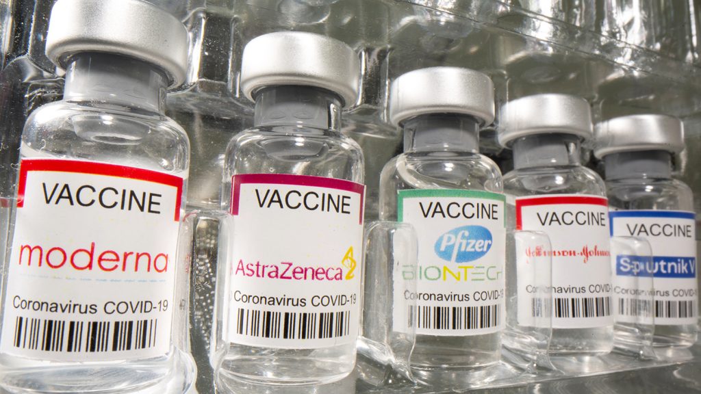 США отправили в Украину 2 миллиона доз вакцины Moderna 1
