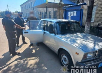 За покушение на убийство жителя Николаевщины полицейские задержали его ранее судимого приятеля (ФОТО)