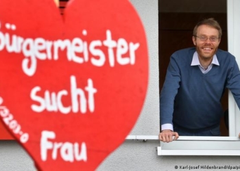 Дело для всего города: жители немецкого городка ищут жену для своего мэра