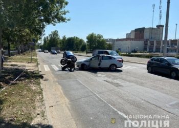 Вчера в Николаеве в ДТП попал мотоциклист. Сегодня утром он умер в больнице (ФОТО)