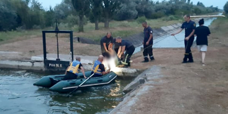 В оросительном канале в Николаеве утонул мужчина