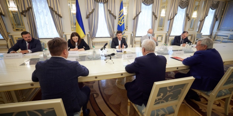 Французы подскажут Украине, как создать эффективную национальную авиакомпанию