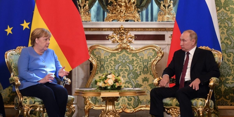 Рандеву состоялось. О чем Меркель говорила с Путиным в Москве