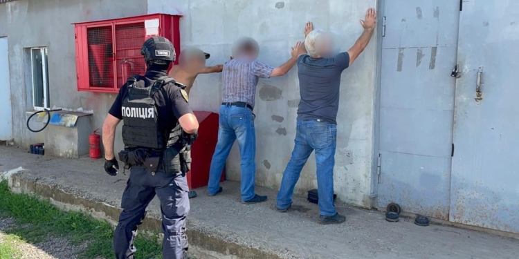 Воровство сжиженного газа на железной дороге в Первомайске: прокуратура заявила  об ОПГ во главе с депутатом