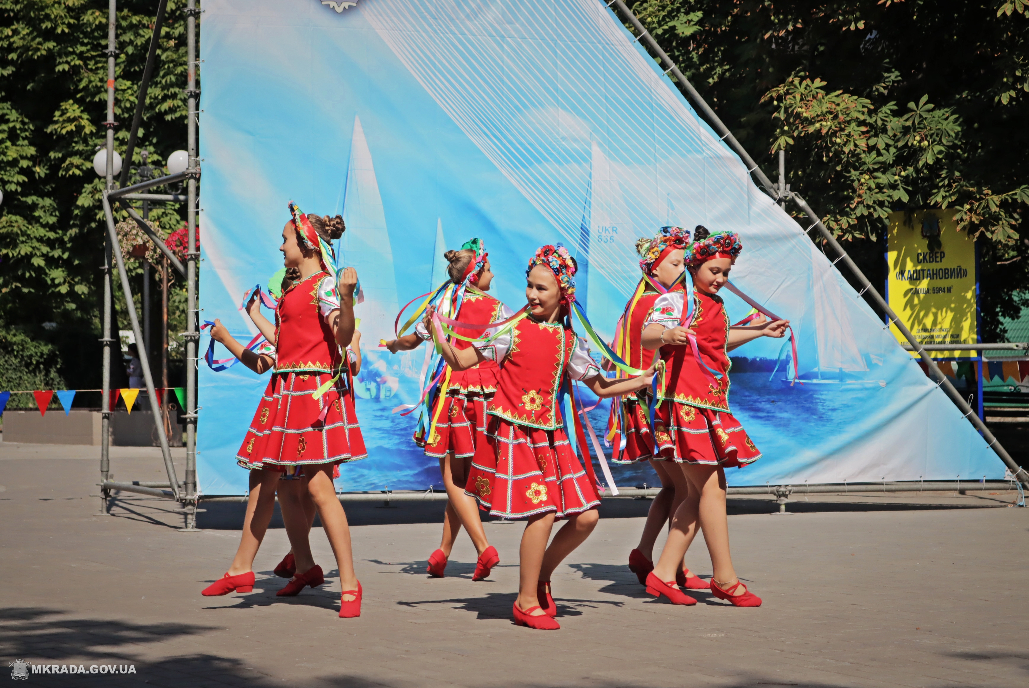 В Николаеве наградили победителей Открытого городского конкурса героико-патриотической песни и танца (ФОТО)