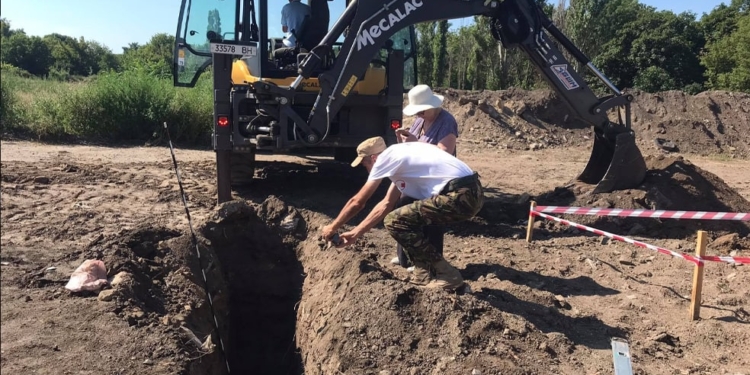 Шесть траншей с телами. Под Одессой раскопали неизвестную братскую могилу расстрелянных НКВД (ФОТО)