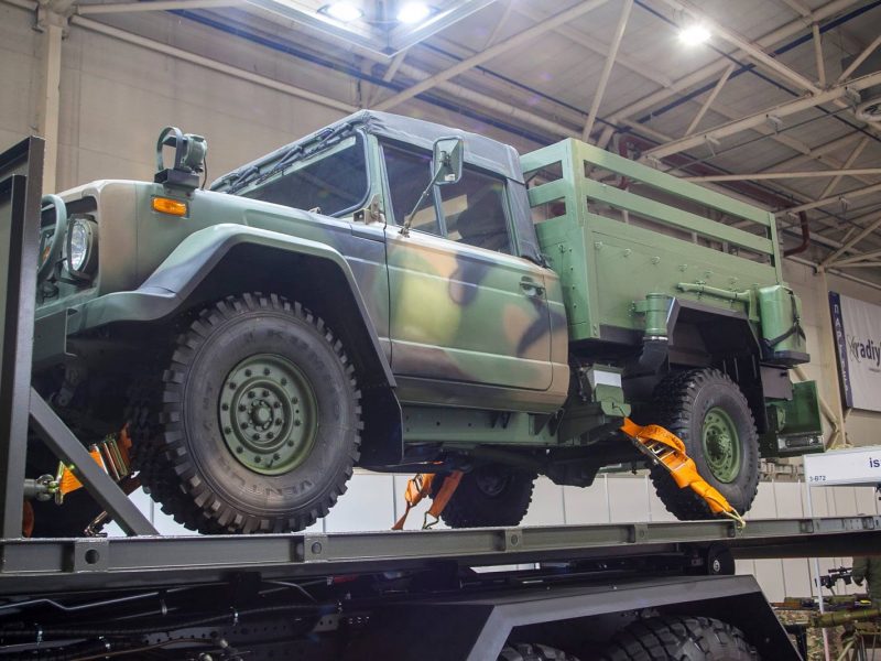 Как во время вьетнамской войны. Украинская армия получит командно-штабные машины на основе Kaiser Jeep M715 (ФОТО)
