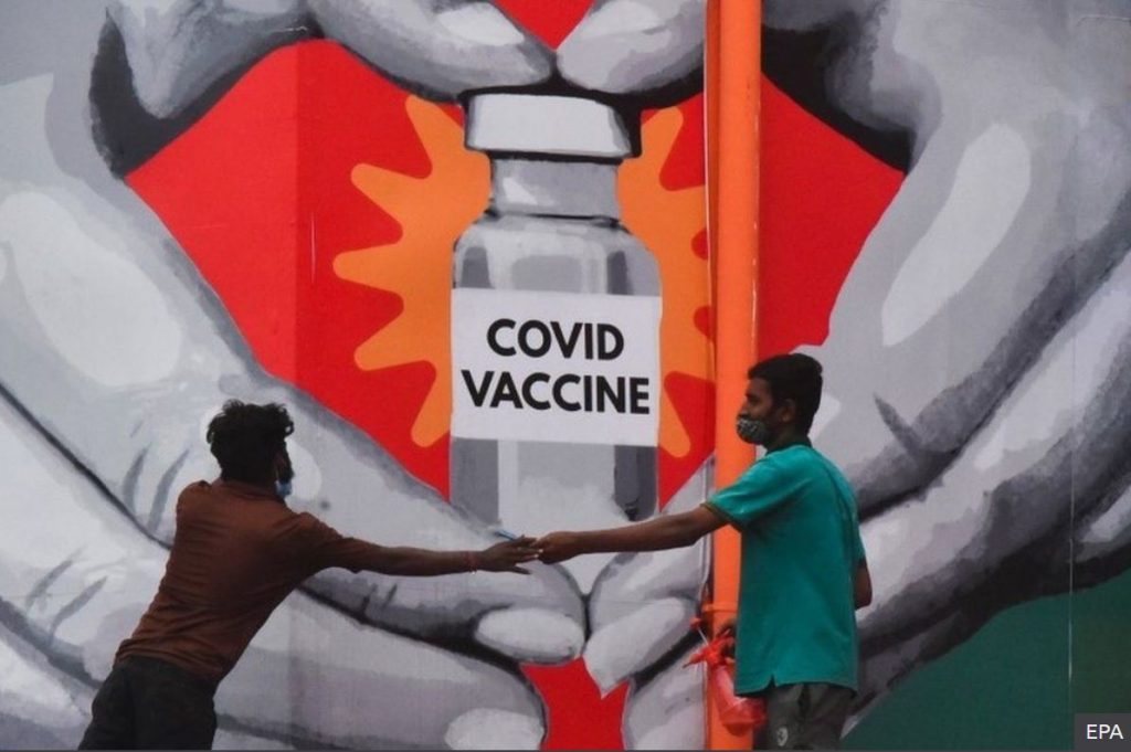В США выбросили более 15 млн доз вакцин против коронавируса 1